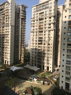 3 BHK Apartment For Sale in Rustomjee OZone