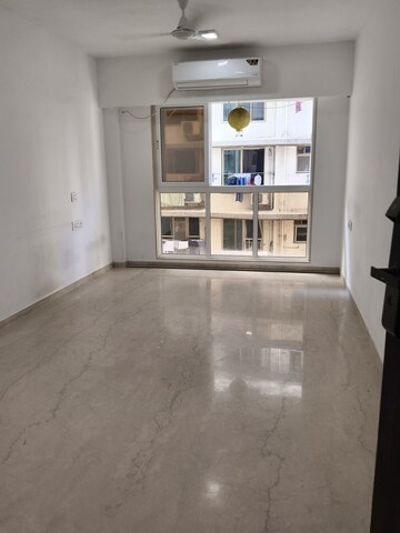 Room in 2 BHK Apartment at Platinum Life, Andheri West – for Sale