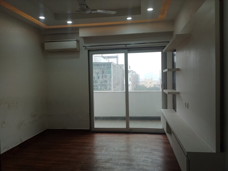 Room, emaar-mgf-emerald-hills 3.5 Bedroom 2000 Sq.Ft. Builder Floor In Sector 65 Gurgaon 9721244