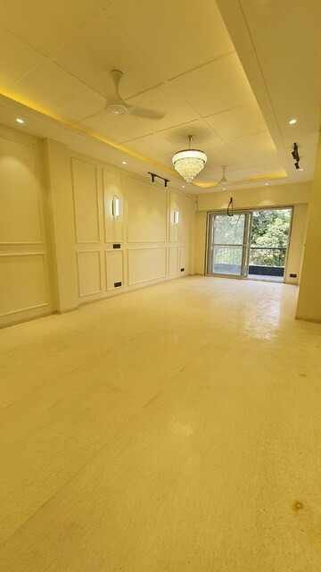 Room in 3 BHK Builder Floor at Shivalik Colony – for Sale