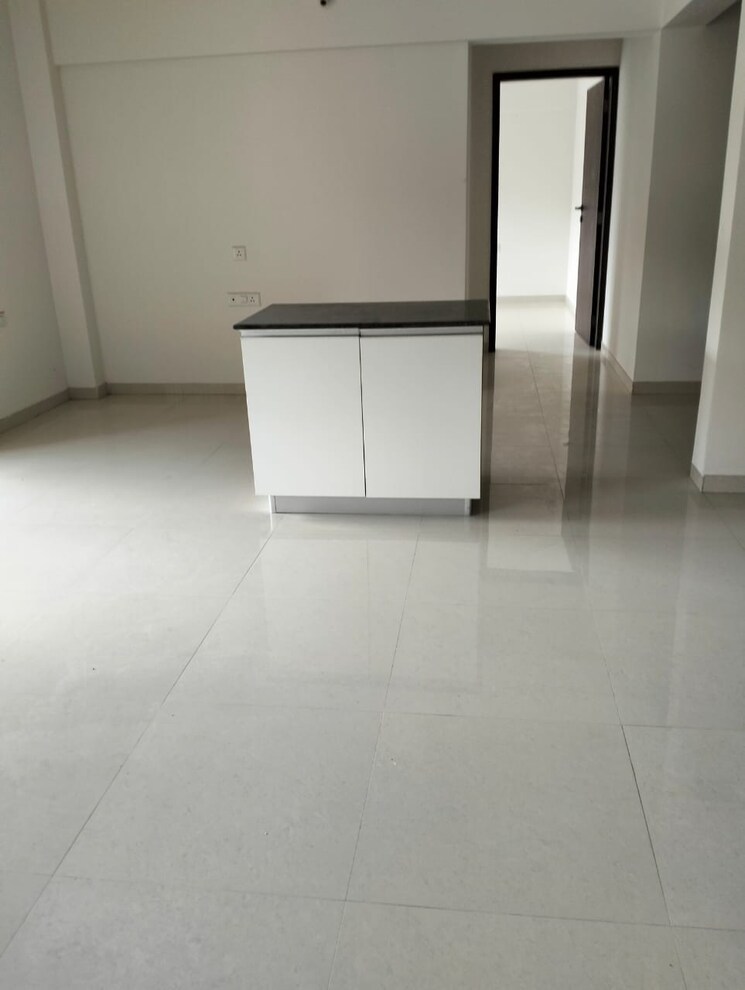 Room, puranik-abitante 3 Bedroom 1500 Sq.Ft. Apartment In Bavdhan Pune 9721254