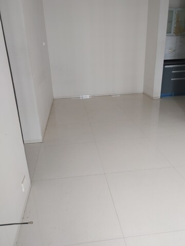 Room in 3 BHK Apartment at Pebbles II, Bavdhan – for Rent