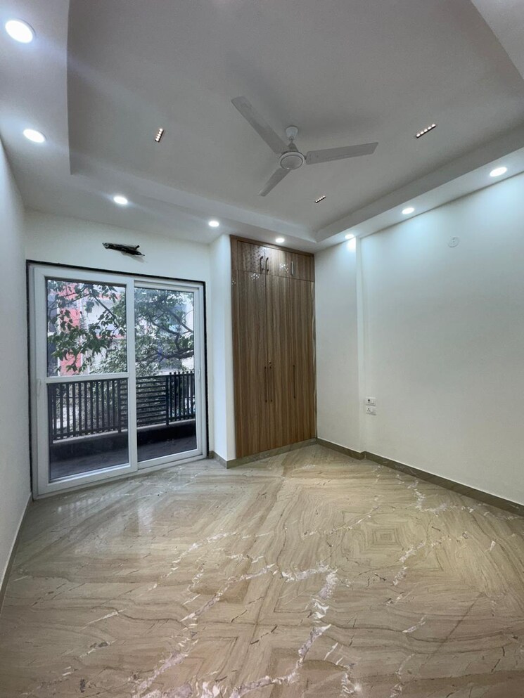 Room, chittaranjan park 3 Bedroom 1440 Sq.Ft. Builder Floor In Chittaranjan Park Delhi 9721338