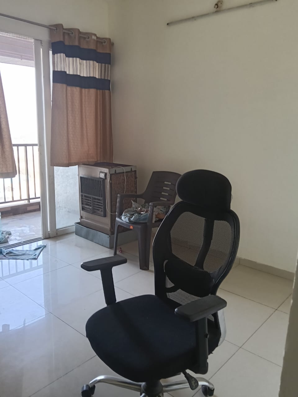 1 BHK + Extra Room 470 Sq.Ft. Apartment in Kolte Patil Life Republic