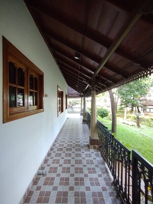 Balcony in 4 BHK Villa at Sanjay Nagar – for Rent