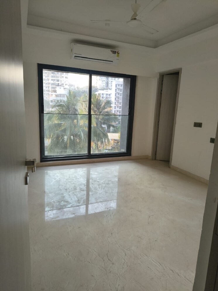 Bedroom, bandra west 3 Bedroom 1100 Sq.Ft. Apartment In Bandra West Mumbai 9721420
