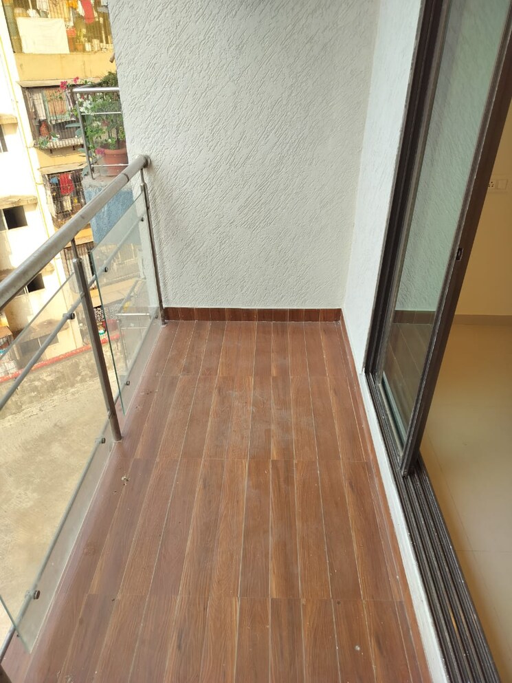 Balcony, anmol-eleganzia-royale 3 Bedroom 1100 Sq.Ft. Apartment In Andheri West Mumbai 9721443