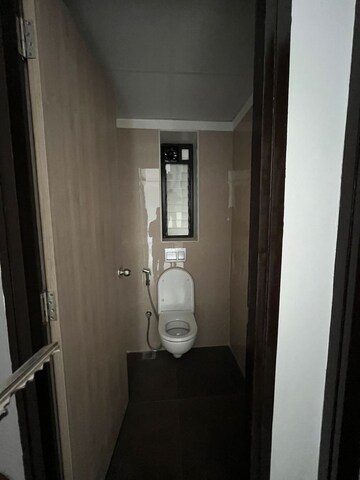 Bathroom in 1.5 BHK Apartment at Lodha Palava Fresca C And D, Dombivli East – for Rent
