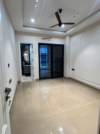 3 BHK Builder Floor for Sale in Yojana Vihar, Delhi