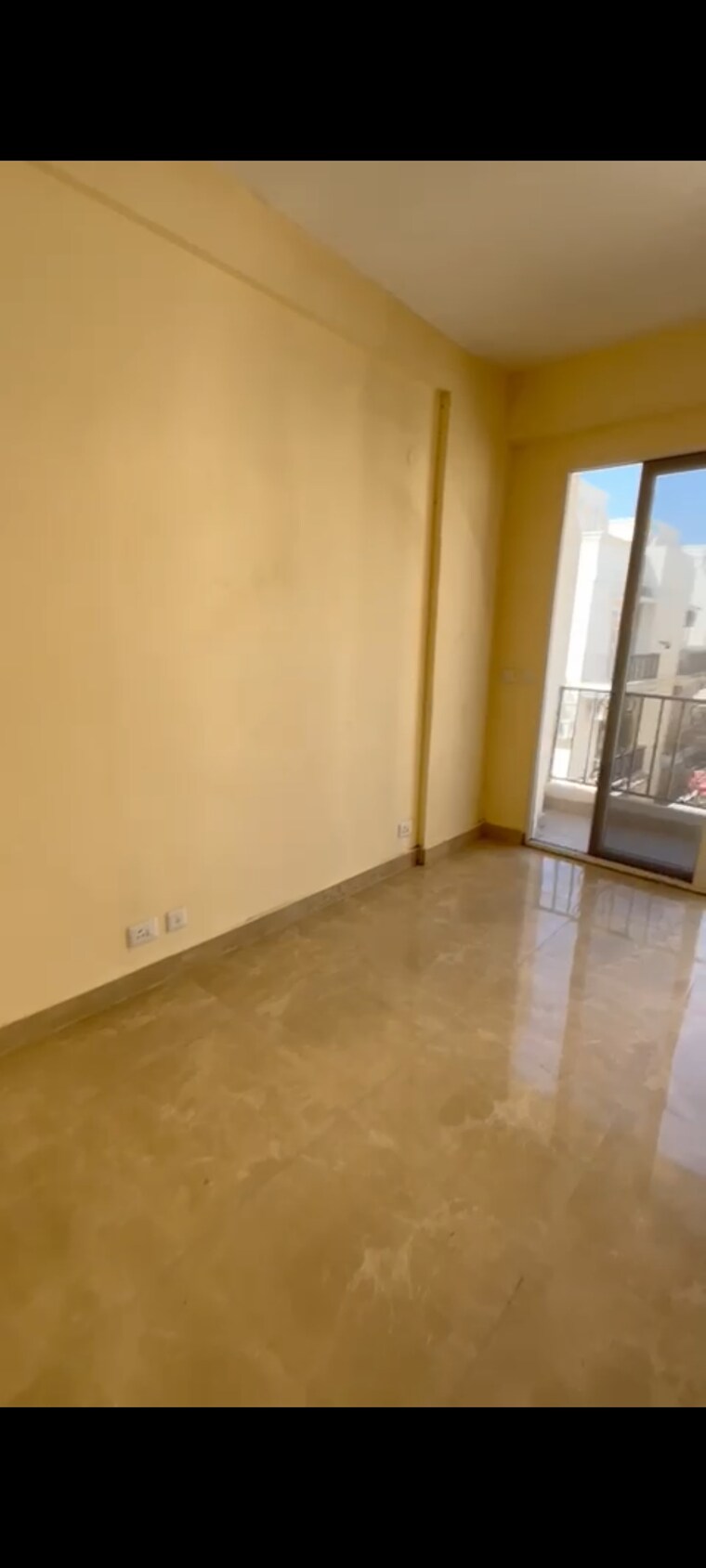 Room, signature-global-park-4-and-5 3 Bedroom 1081 Sq.Ft. Apartment In Sohna Sector 36 Gurgaon 9721483