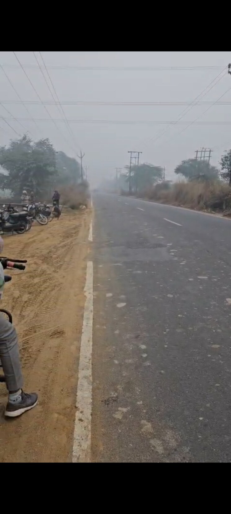 undefined, jewar  500 Sq.Yd. Plot In Jewar Greater Noida 9721476