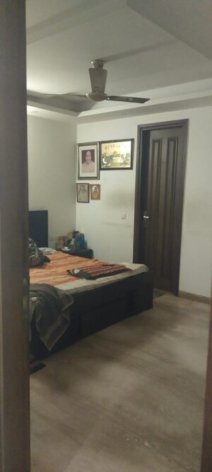 Bedroom in 2 BHK Builder Floor at Malviya Nagar – for Rent