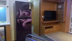 Furnished Amenities in 1 BHK Apartment at HM Winchester, Rest House Road – for Rent