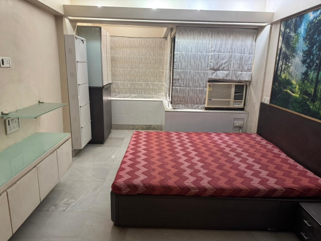 2 BHK + Servant Room Apartment For Rent in Nishat CHS