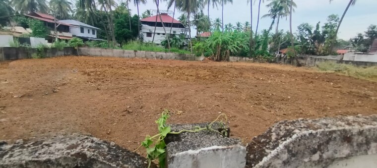 undefined, west fort  3049 Sq.Ft. Plot In West Fort Thrissur 9721528