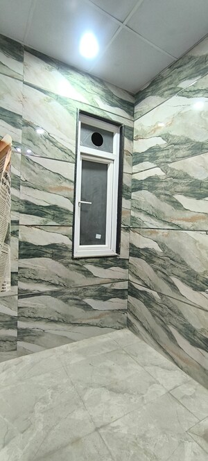 Balcony in 3 BHK Builder Floor at Sushant Lok 3, Sector 57 – for Rent