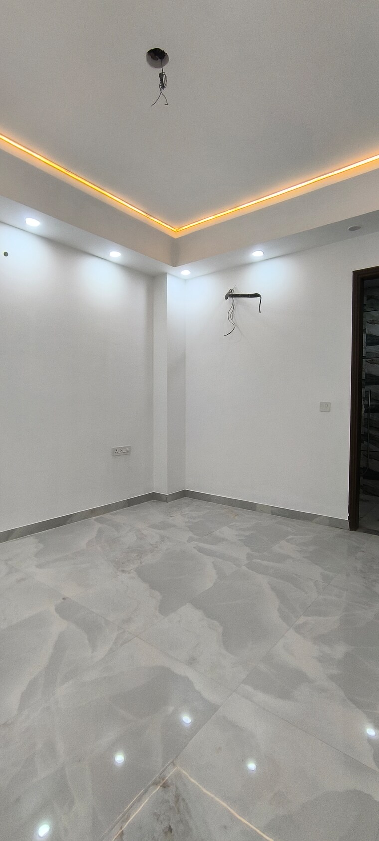 Room, sushant-lok-3 3 Bedroom 2370 Sq.Ft. Builder Floor In Sector 57 Gurgaon 9721562