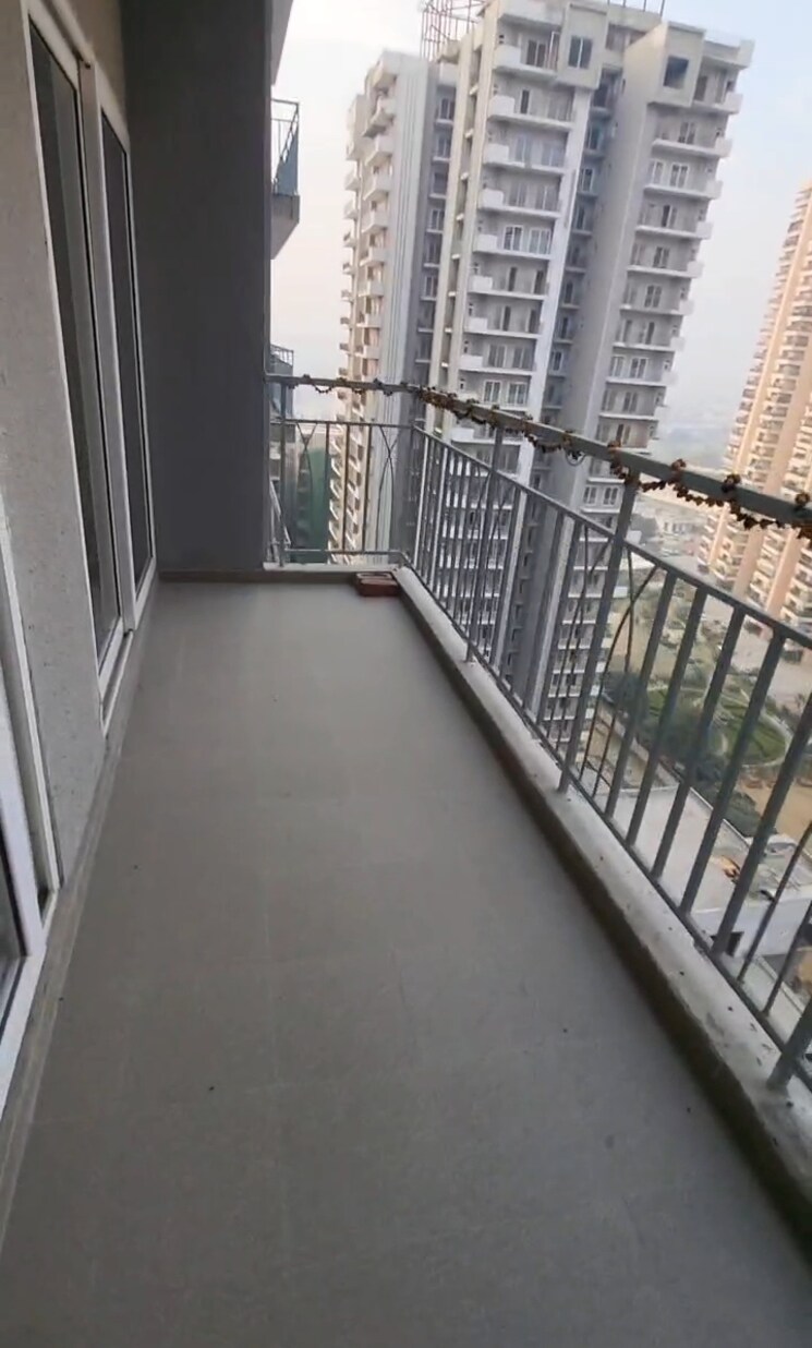 Balcony, shri-radha-aqua-garden 3 Bedroom 1500 Sq.Ft. Apartment In Sector 16b Greater Noida Greater Noida 9721570
