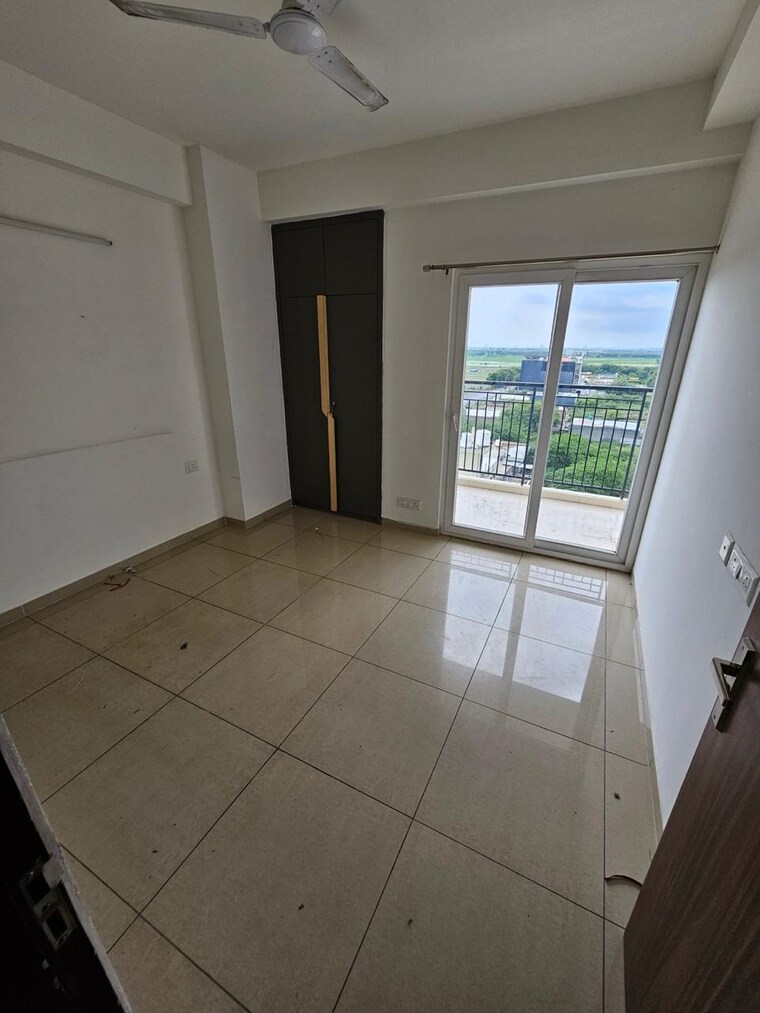 Room, godrej-nest 4 Bedroom 2700 Sq.Ft. Apartment In Sector 150 Noida 9721576