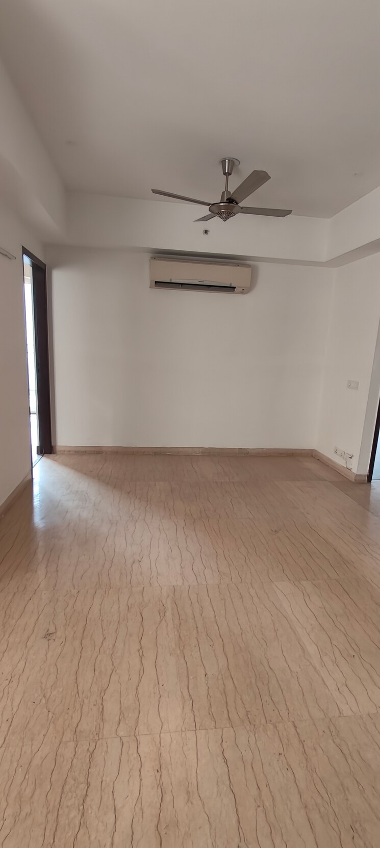 Room, conscient-heritage-one 4 Bedroom 2390 Sq.Ft. Apartment In Sector 62 Gurgaon 9721587