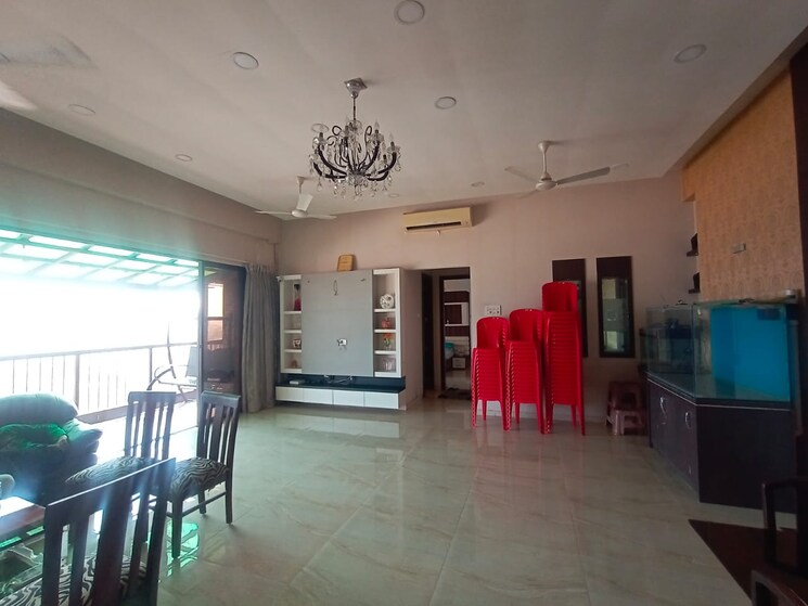 Room, gagangiri-complex 4 Bedroom 2121 Sq.Ft. Apartment In Dahisar West Mumbai 9721606