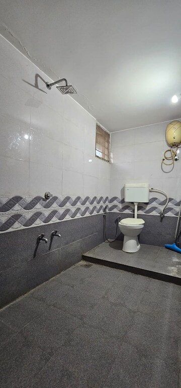 Attached Bathroom in 3 BHK Apartment at Bodakdev – for Rent