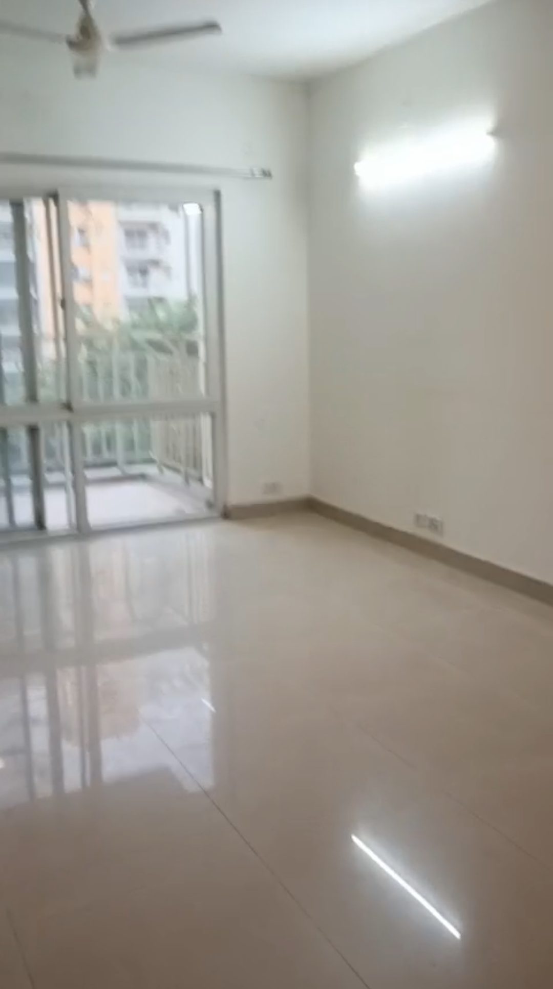 3.5 BHK + Servant Room 2032 Sq.Ft. Apartment in BPTP Park Grandeura