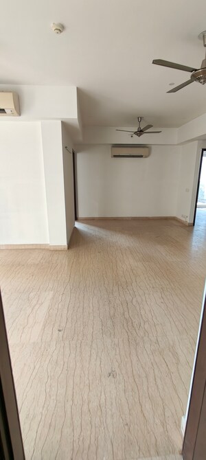 4 BHK Apartment For Rent in Conscient Heritage One, Sector 62