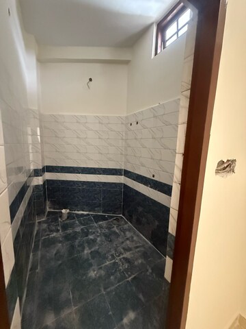 Bathroom in 5 BHK Villa at Rajajipuram – for Sale