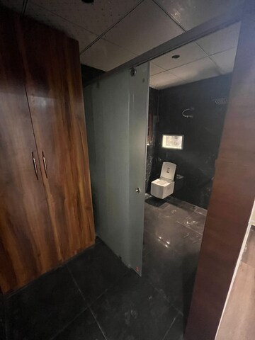 Furnished Amenities in 3 BHK Builder Floor at Ballupur – for Sale