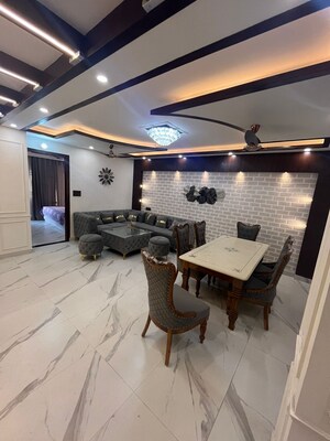 Team Area in 3 BHK Builder Floor at Ballupur – for Sale