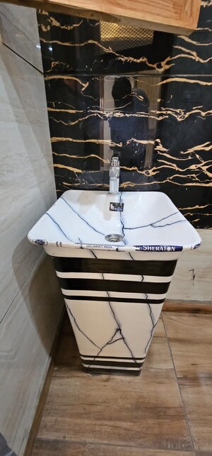 Team Area in 4 BHK Builder Floor at Gms Road – for Sale