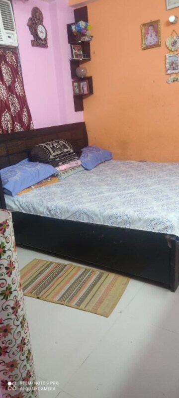 Bedroom in 2 BHK Builder Floor at Hindon Vihar, Sector 49 – for Rent