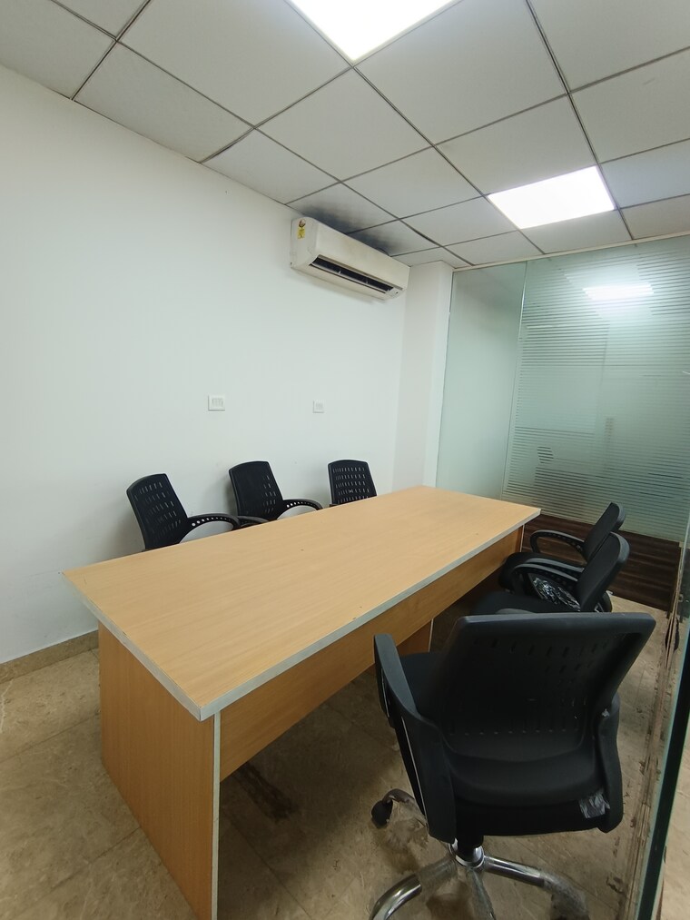 Team Area, sector 3 Commercial Office Space 1250 Sq.Ft. In Sector 3 Noida 9721726