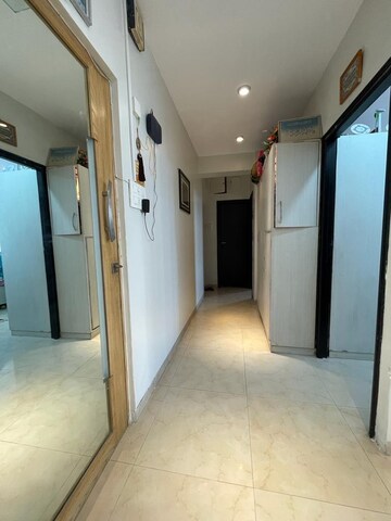 2 BHK Apartment For Rent in Mahalaxmi Engineering Estate, Mahim