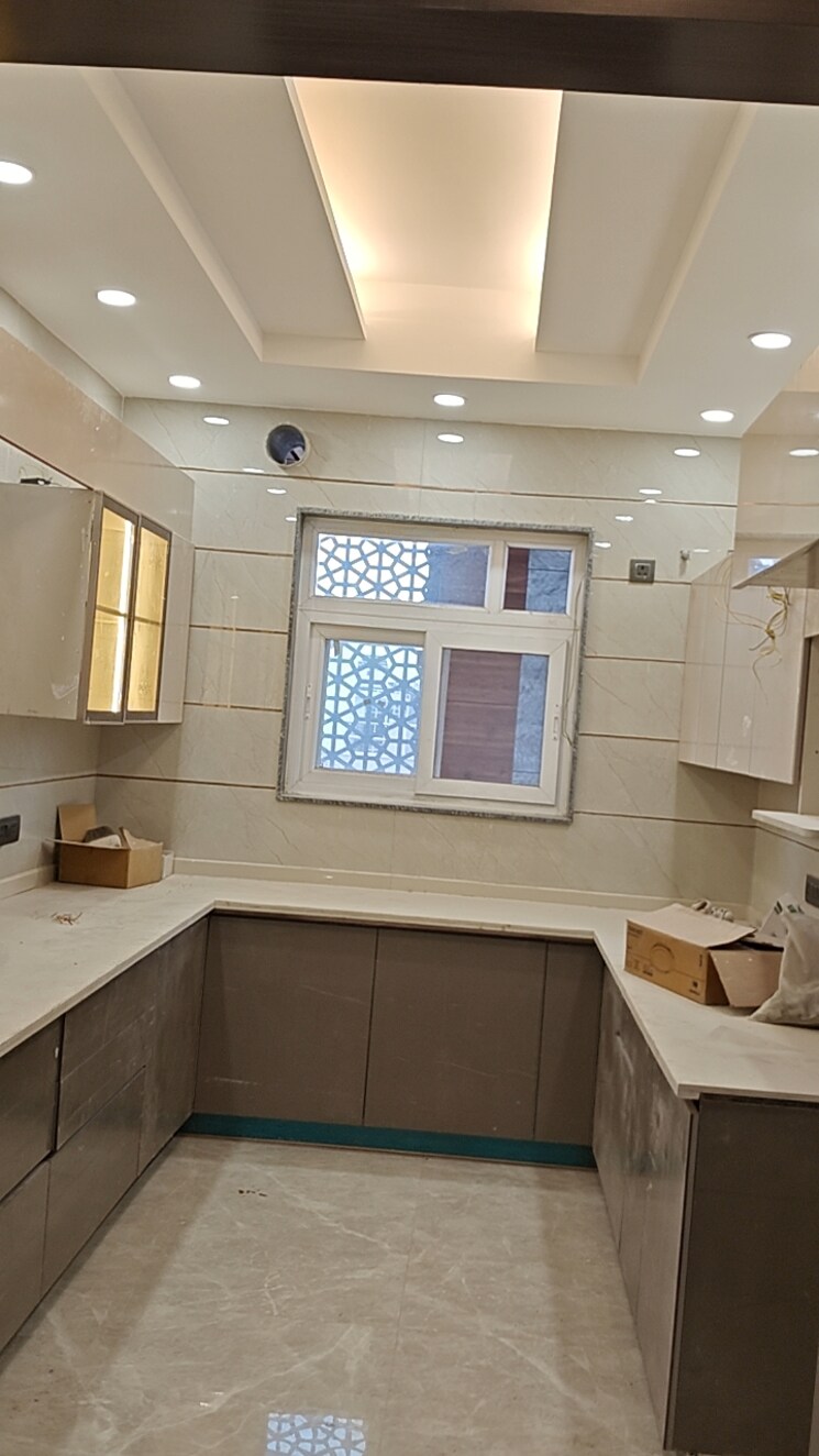 Kitchen, parklands 4 Bedroom 250 Sq.Yd. Builder Floor In Sector 85 Faridabad 9721734