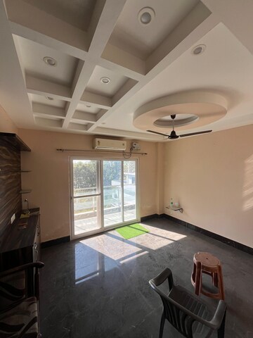 Team Area in 3 BHK Builder Floor at Sahastradhara Road – for Sale