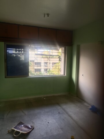 Room in 2 BHK Apartment at Dedhia Golden Park II, Kalyan West – for Rent