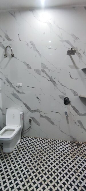 Team Area in 2.5 BHK Villa at Gamma I Greater Noida – for Rent