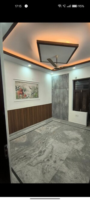 Room in 3 BHK Apartment at BPTP Park Grandeura, Sector 82 – for Rent