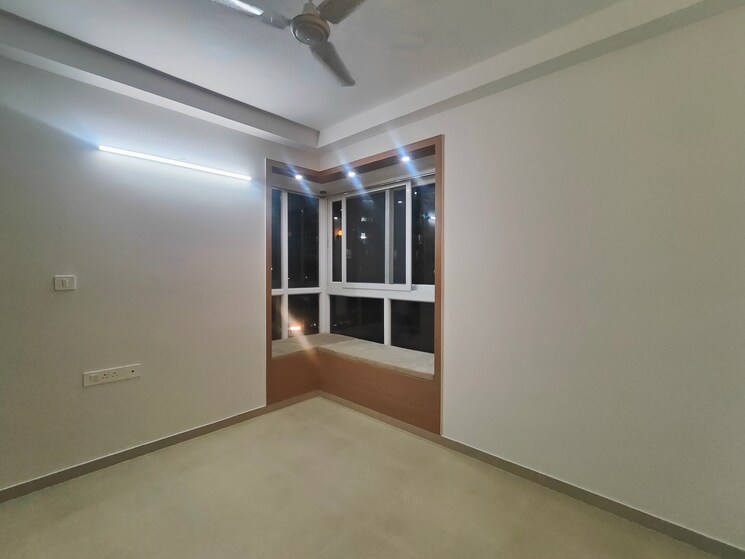 Room, bhartiya-nikoo-homes-phase-2 2 Bedroom 1082 Sq.Ft. Apartment In Thanisandra Main Road Bangalore 9721754