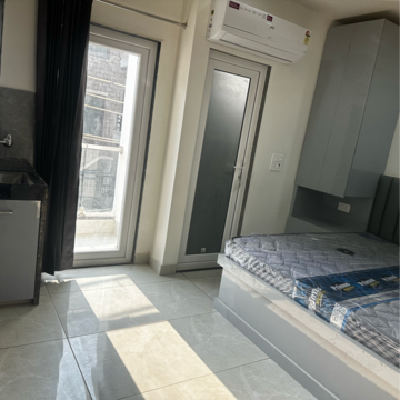 Building Lobby in 1 RK Builder Floor at Huda Staff Colony, Sector 46 – for Rent