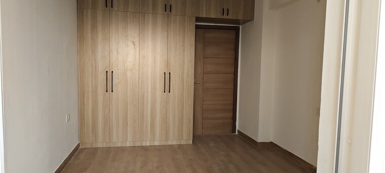 Room, tulip-yellow 3 Bedroom 1704 Sq.Ft. Apartment In Sector 69 Gurgaon 9721787