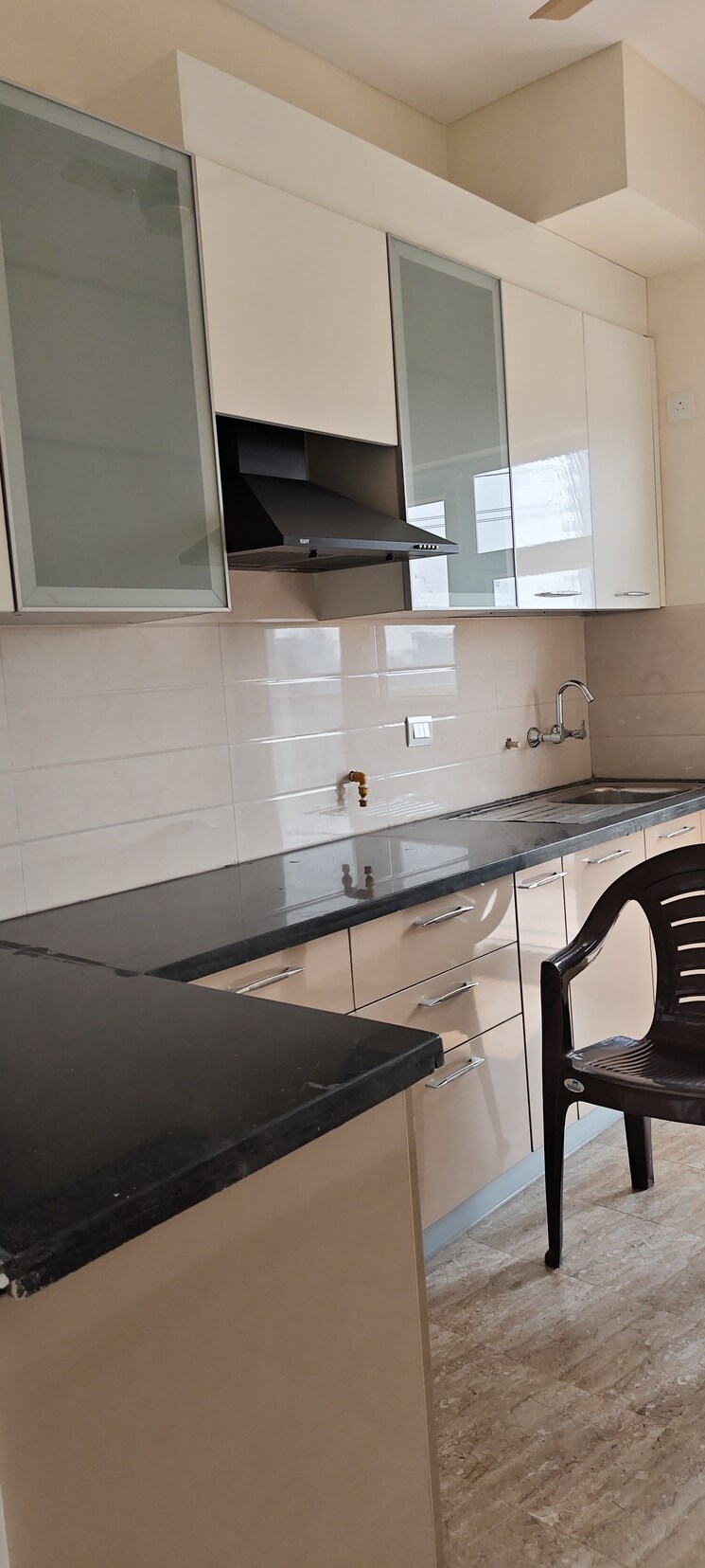 Kitchen, shree-vardhman-victoria 2.5 Bedroom 1350 Sq.Ft. Apartment In Sector 70 Gurgaon 9721813