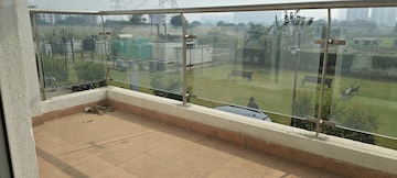 Swimming Pool in 2.5 BHK Apartment at Shree Vardhman Victoria, Sector 70 – for Rent