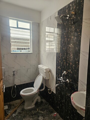 Attached Bathroom in 1 BHK Apartment at Wadgaon Shinde – for Rent