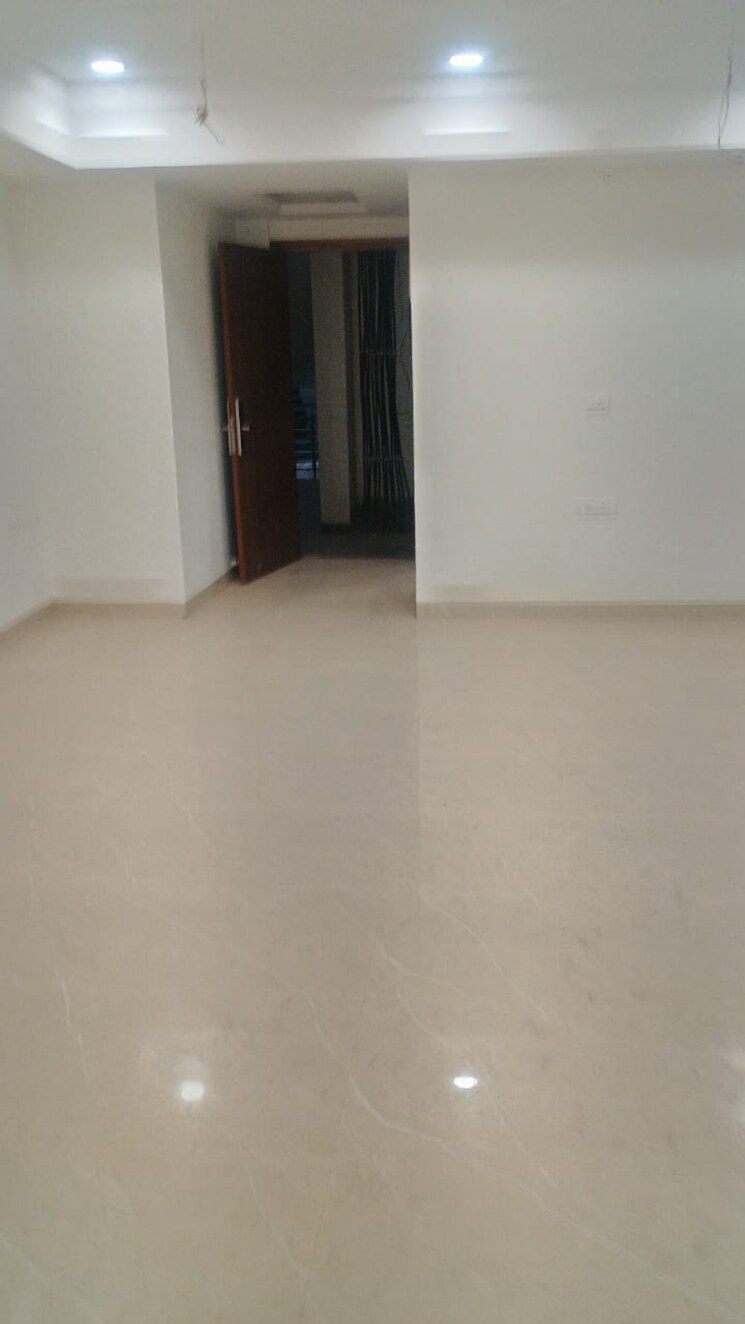 Room, adarsh nagar 3 Bedroom 1600 Sq.Ft. Apartment In Adarsh Nagar Jaipur 9721823