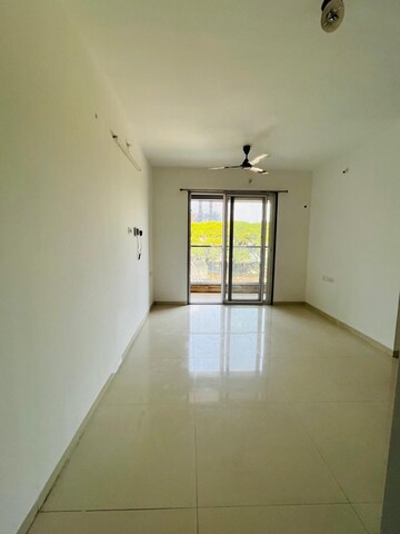 Room in 2 BHK Apartment at Shubh Shagun, Kharadi – for Rent