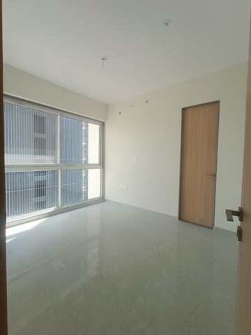 Room in 3 BHK Apartment at Tricity Montview, Sanpada – for Rent