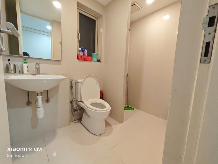 Bathroom, hiranandani-phillipa 3 Bedroom 1790 Sq.Ft. Apartment In Ghodbunder Road Thane 9721832